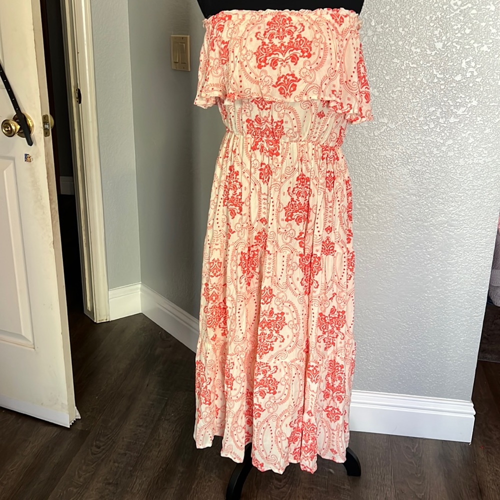Cute Strapless dress